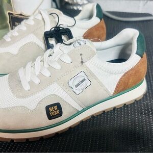 Men's Cream and Green Sneakers